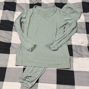 🖤Kyte BABY Sage Long Sleeve Pajamas🖤